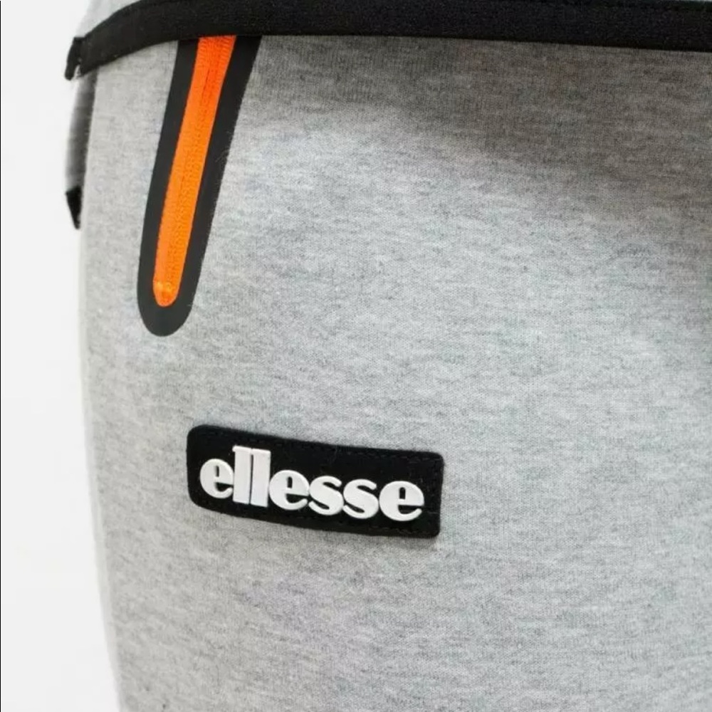 Ellesse Women’s set - Picture 4 of 7